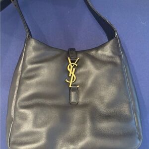 New Saint Laurent Small Black le 5 a 7 supple puffy leather